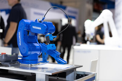 Im Fokus des Automatica-Auftritts von Yaskawa steht das umfassende MOTOMAN-Portfolio an klassischen Industrierobotern im Tragkraftbereich von 0,5 bis 800 kg. 